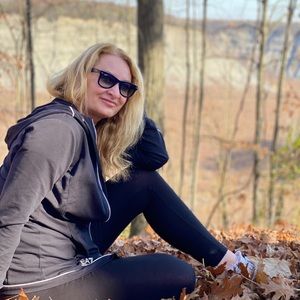 Meet your Posher, Lana